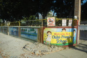 Politischer Austausch der besonderen Art: Bürgermeister im Gespräch mit Achtjährigem Nasserdin