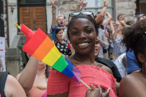 VdF-NRW: Netzwerk 'Diversity' des Vereins der Feuerwehren (VdF) in NRW nimmt an der CSD-Demonstration in Köln teil