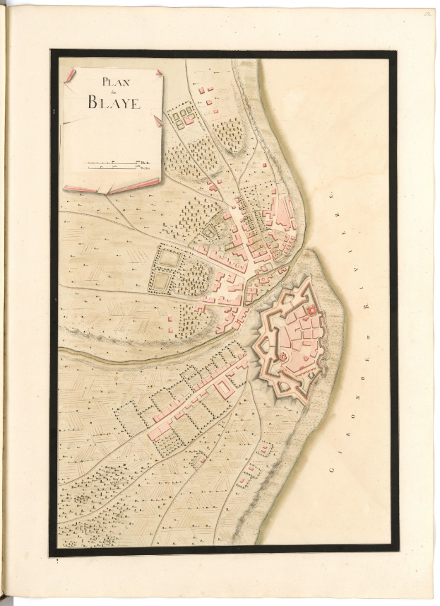 Offenes Buch mit detaillierter Karte von Blaye, Frankreich, mit sichtbaren Straßen, Gebäuden und Sehenswürdigkeiten sowie Text mit Informationen zur Bevölkerung, Geschichte und Kultur der Stadt.