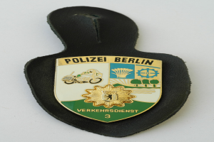 BPOL NRW: Diebstahlanzeige bei der Bundespolizei - Opfer und Zeuge illegal in Deutschland