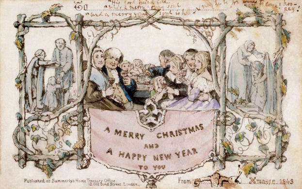 Eine Gruppe von Menschen in festlicher Kleidung versammelt um einen Tisch unter einem Banner mit der Aufschrift "Fröhliche Weihnachten und ein glückliches neues Jahr", strahlend fröhlich.